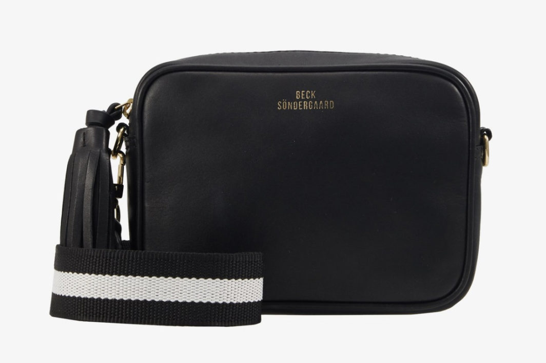 Becksöndergaard Lullo Rau Umhängetasche in Black