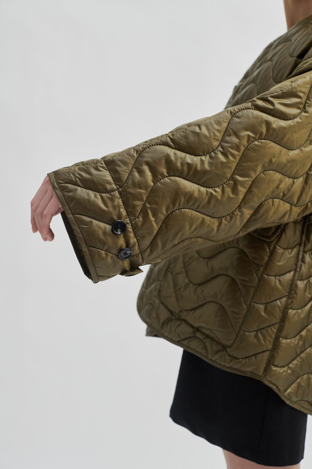 Second Female Quilly Wendejacke in Dunkle Olive/Schwarz – Bild 5