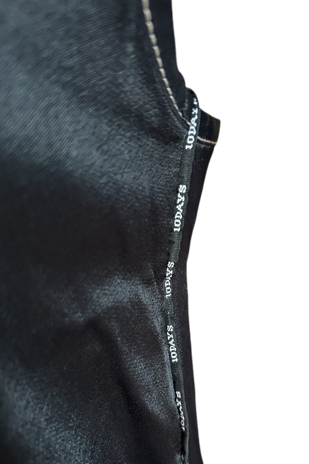 10 Days Satin Top in Schwarz – Bild 3