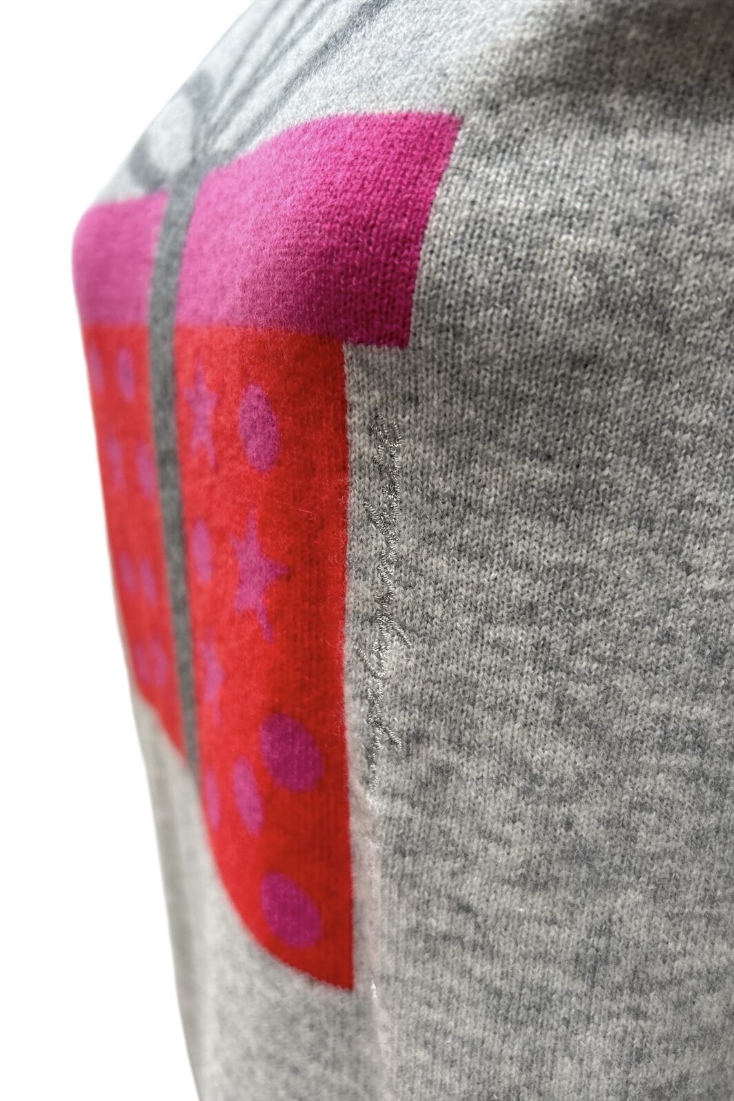 Herzensangelegenheit Kaschmir-Pullover in Aluminium – Bild 2