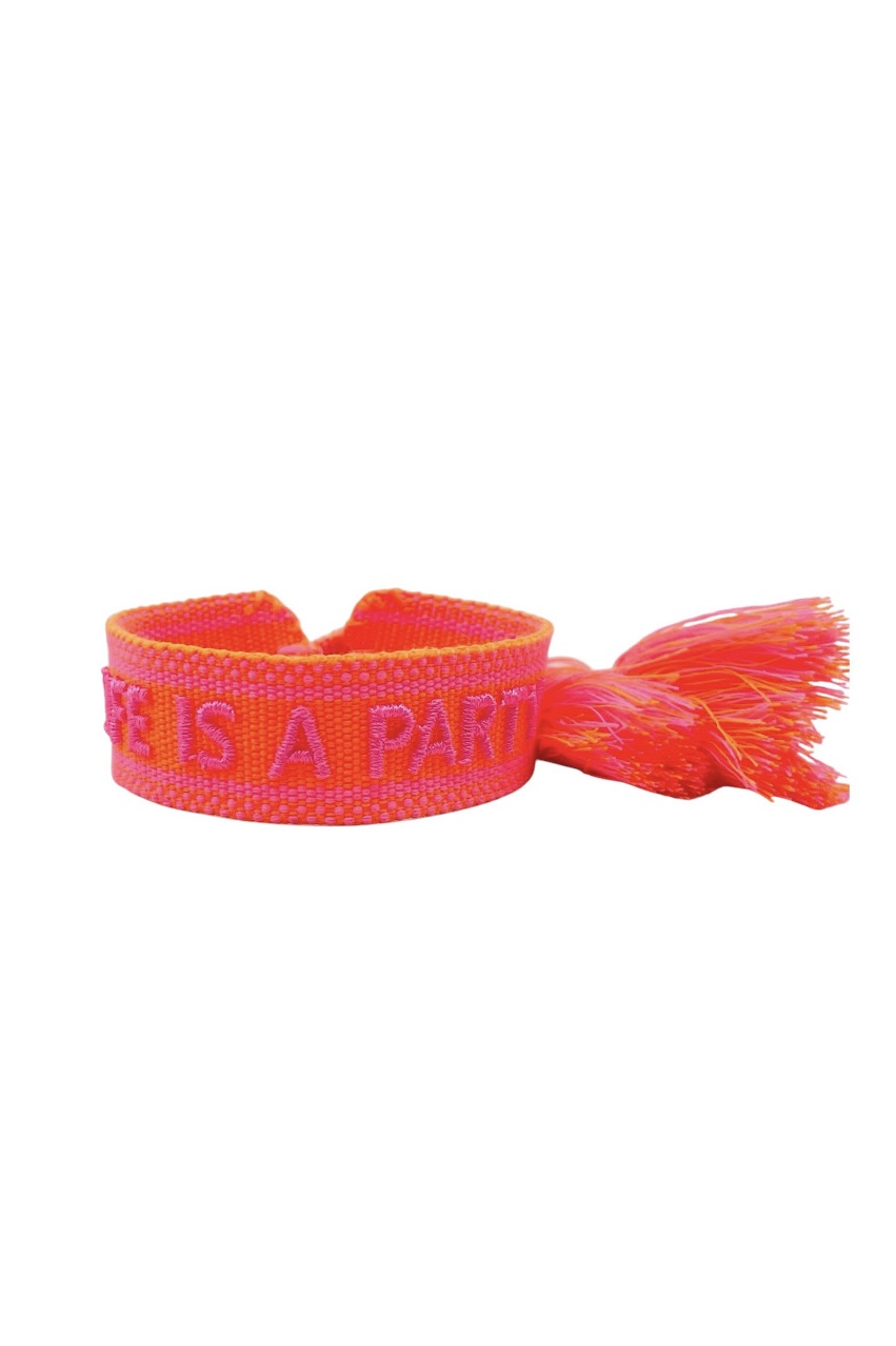 LIFE IS A PARTY Statement Armband gewebt , bestickt Parsley&Pepper